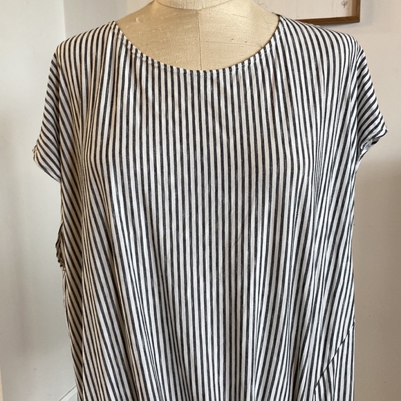 Max Studio 3X top with black vertical stripes - Picture 2 of 8